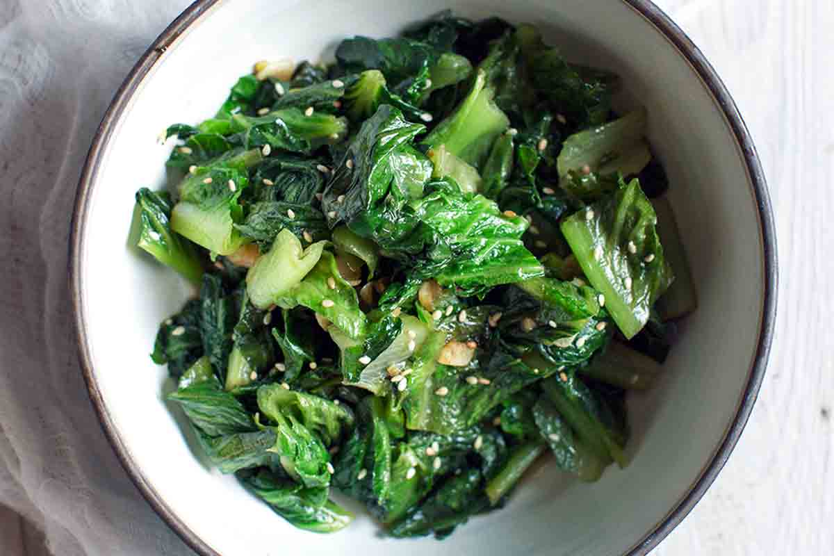 Transform Humble Iceberg: Easy Chinese Wine-Braised Lettuce Recipe